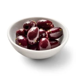 Pitted Kalamata Olives Snack Pouch - 1.05oz - Good & Gather™ -Good & Gather GUEST 4aa9f638 c626 4508 9e54 7e75a5bbfdce