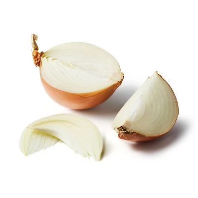 Fresh Yellow Onions - 3lb Bag - Good & Gather™ 4 Fresh Yellow Onions - 3lb Bag - Good & Gather™ - Image 2