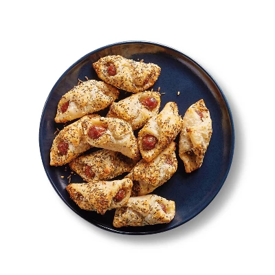 Frozen Parmesan Pastry Wrapped Mini Uncured Beef Hot Dogs - 8.7oz/10ct - Good & Gather™ 4 Frozen Parmesan Pastry Wrapped Mini Uncured Beef Hot Dogs - 8.7oz/10ct - Good & Gather™ - Image 2